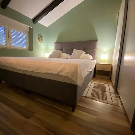 Apartamento Stylish Attic Zadar