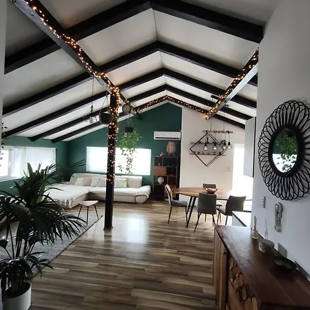 Stylish Attic * Zadar